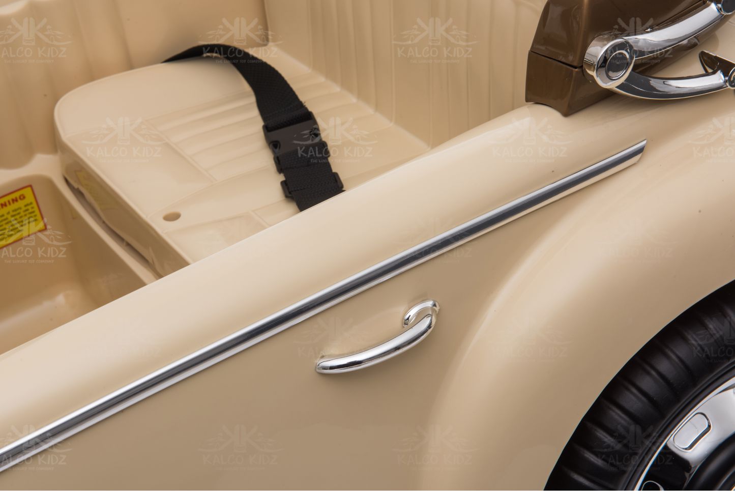 MERCED-BENZ 300S - Cream | 12V | Leather Seat | EVA Wheels | RC