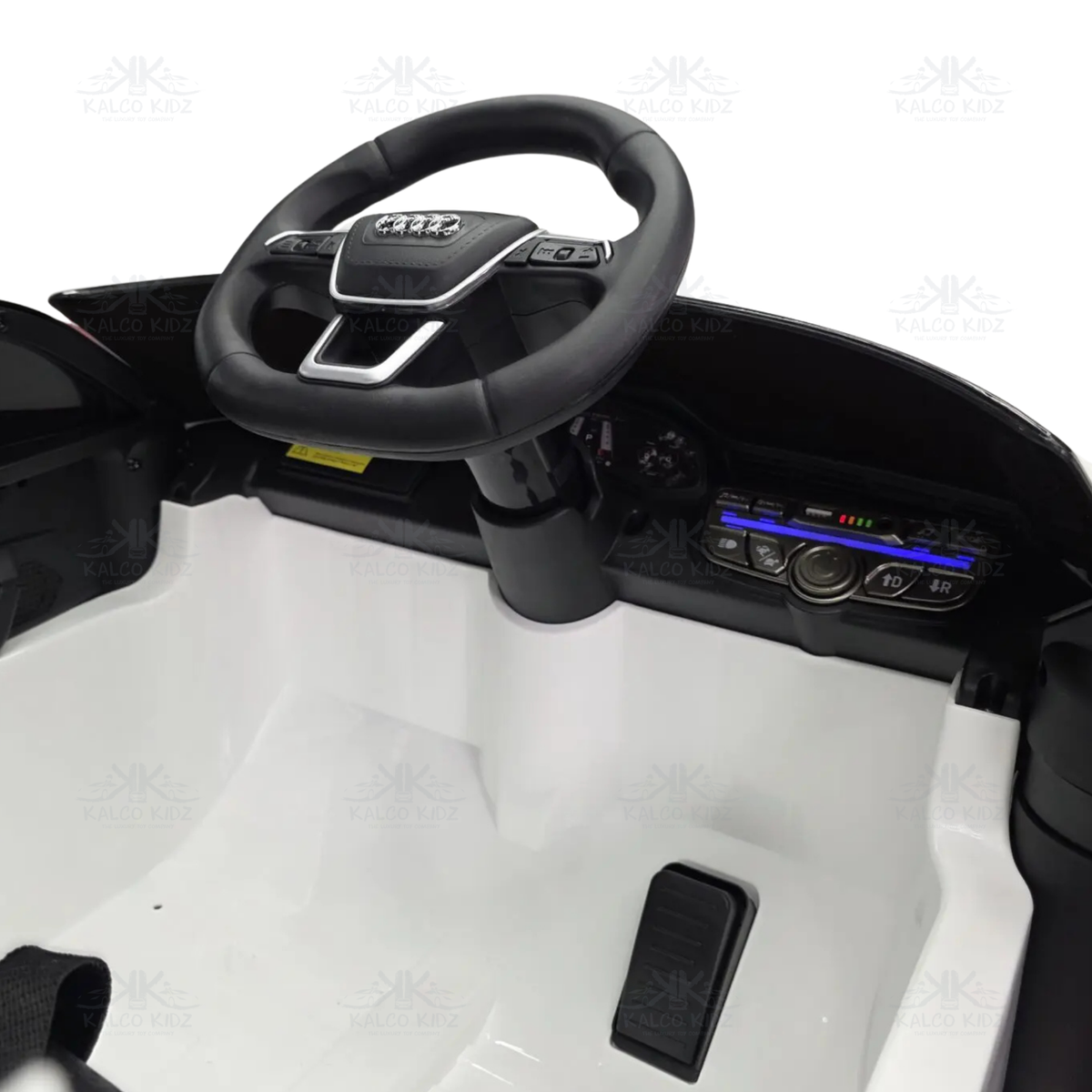 Audi RS 6 Avant GT - White | 12V | Leather Seat